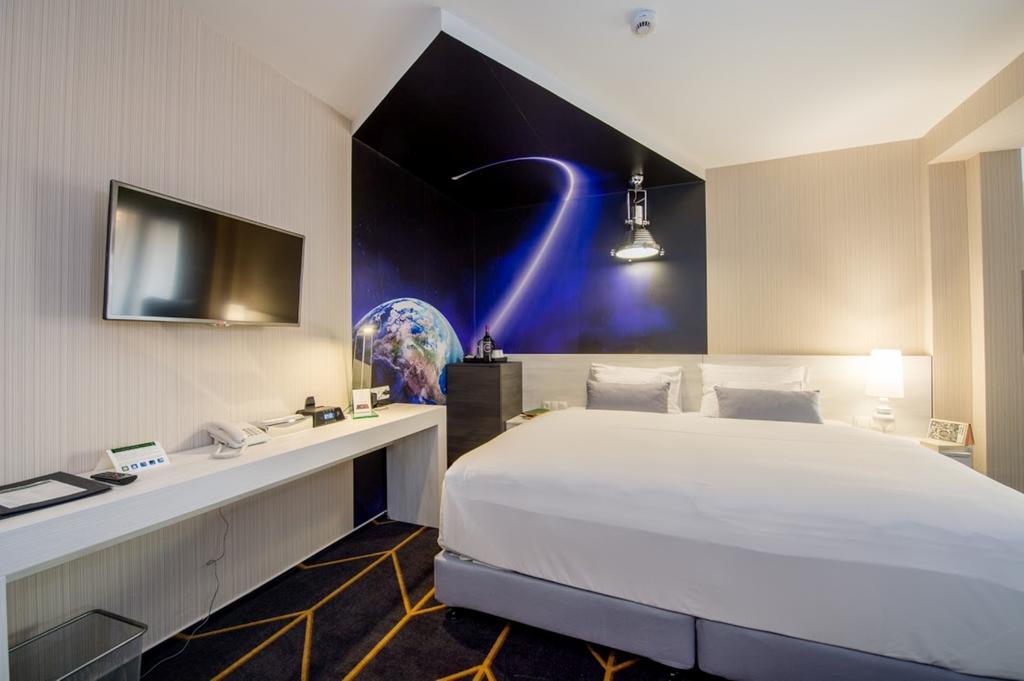 Doppelzimmer mit Balkon